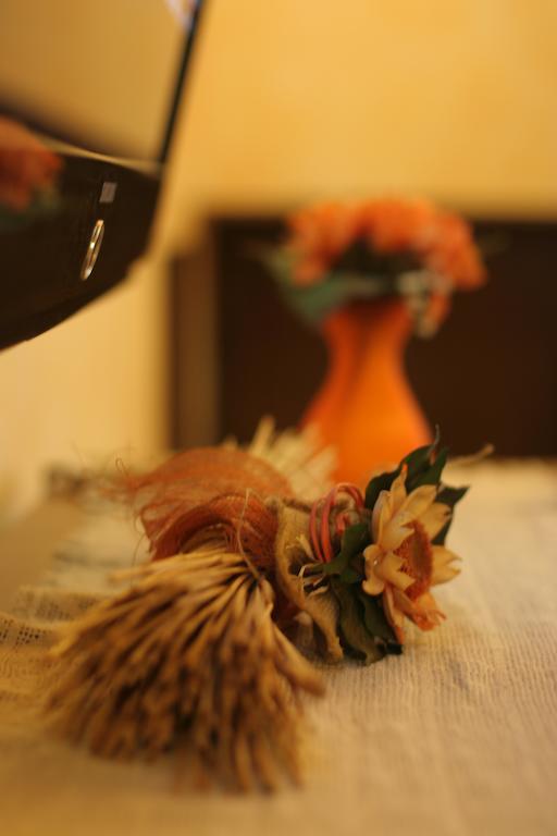 Alla Corte Dei Ventimiglia Montelepre Habitación foto